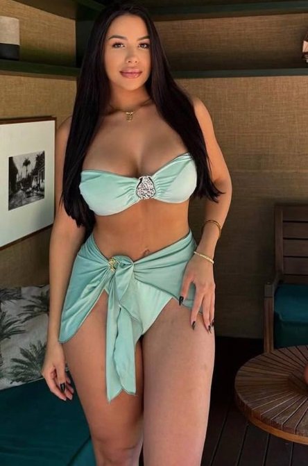 DANIELA